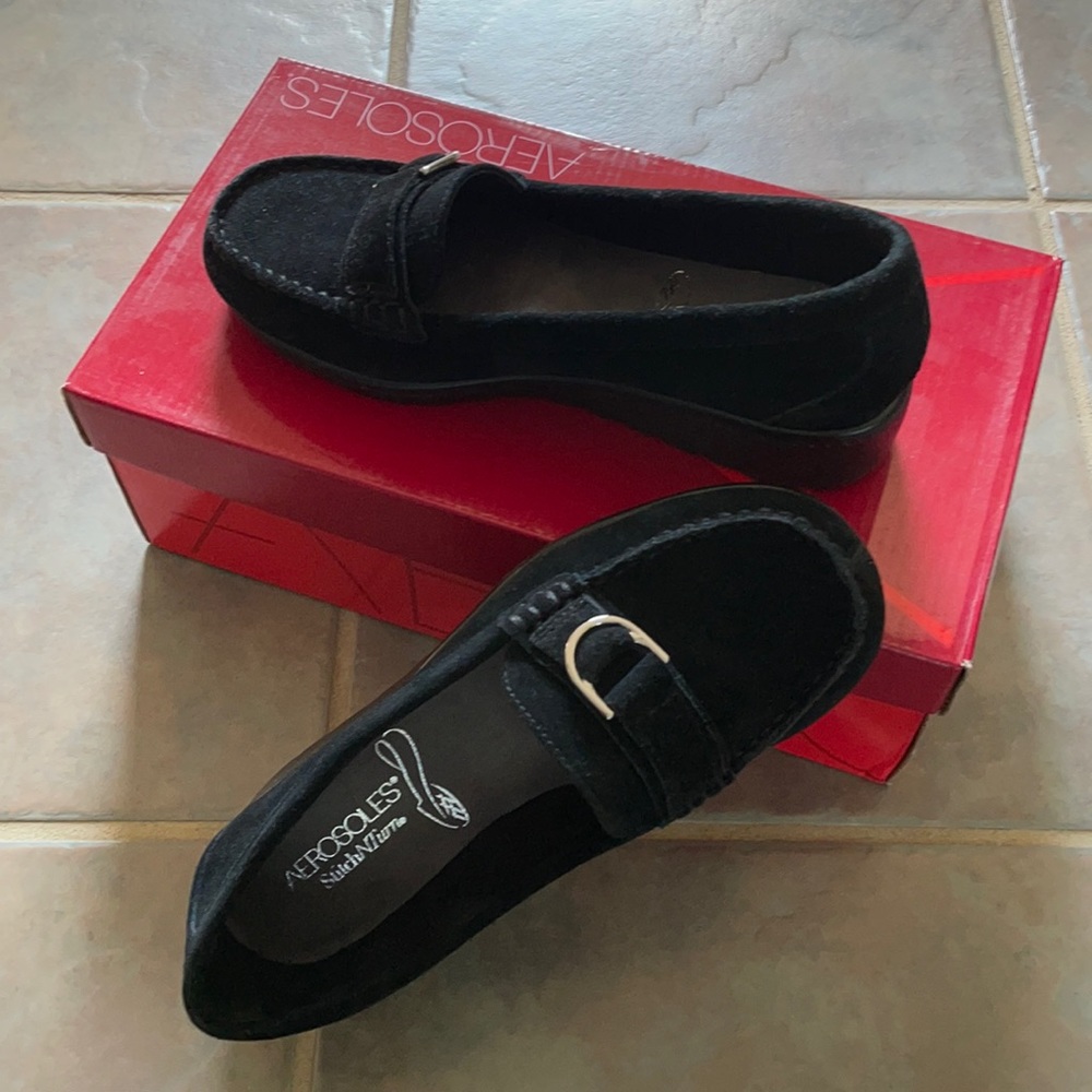 Aerosoles Parisan Black Suede Heeled size 6